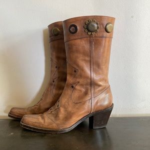 Super cool cowboy boot. Get your rodeo on. Very well made Italian boot. Rare
